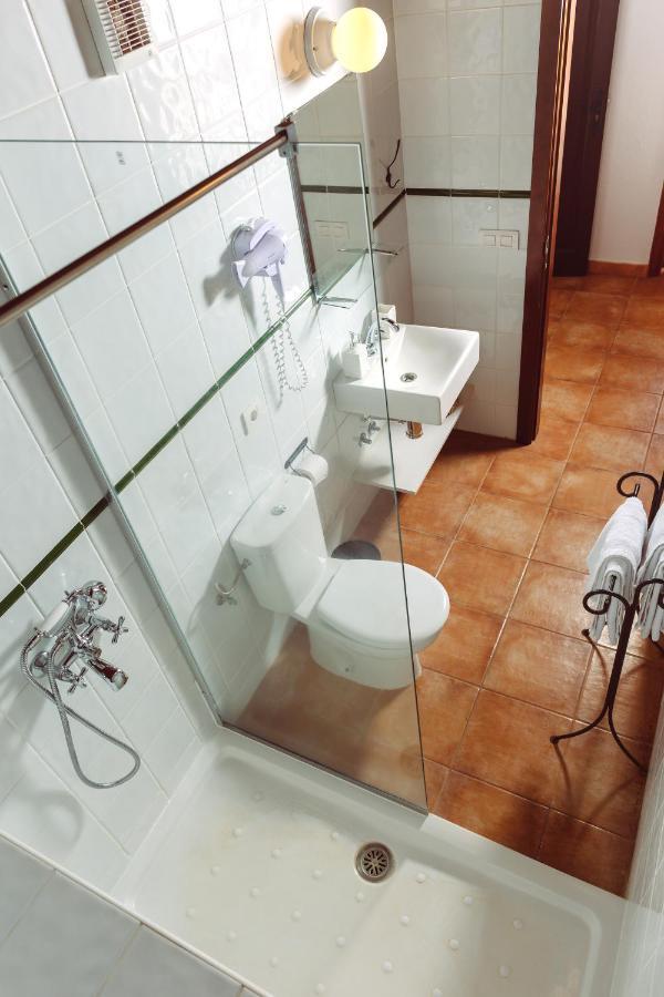 Ecoverode Hotel Emblematico Vegetariano Vegano Arona  Εξωτερικό φωτογραφία
