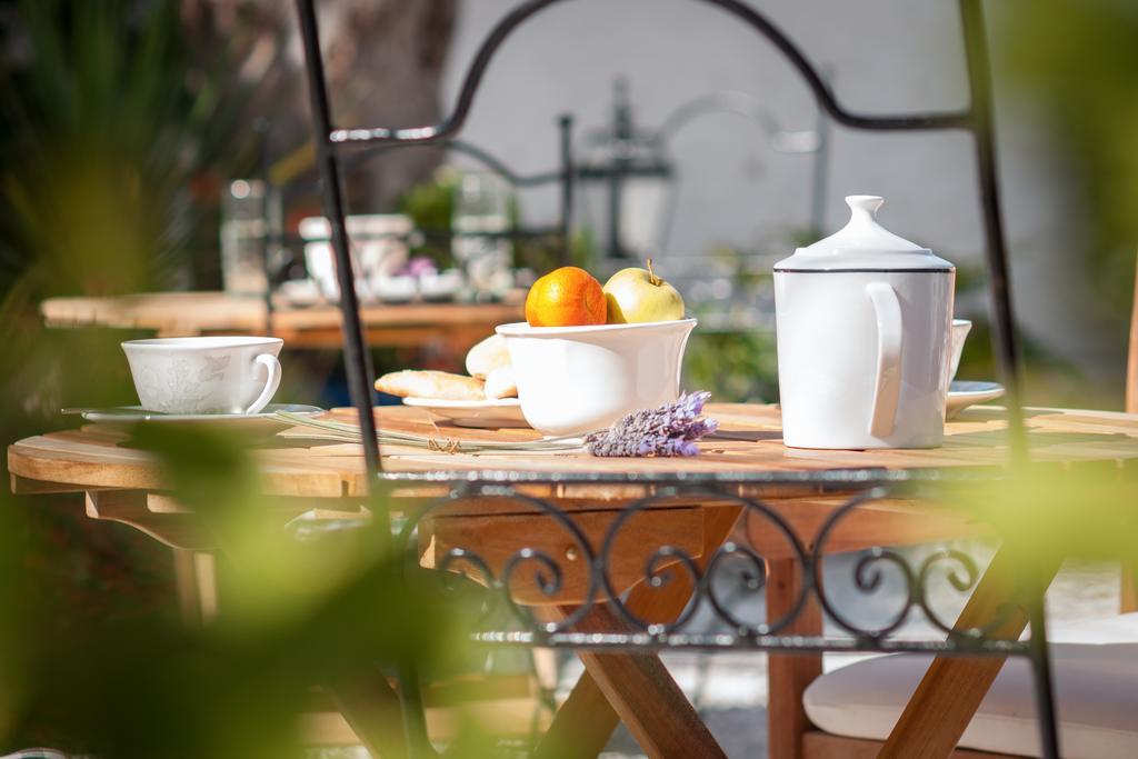 Ecoverode Hotel Emblematico Vegetariano Vegano Arona  Εξωτερικό φωτογραφία