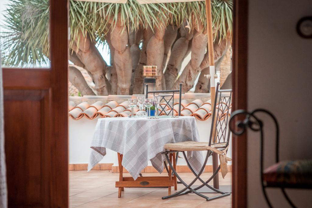 Ecoverode Hotel Emblematico Vegetariano Vegano Arona  Εξωτερικό φωτογραφία